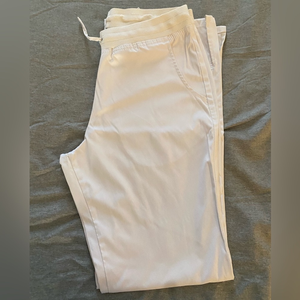 Drawstring scrub pants